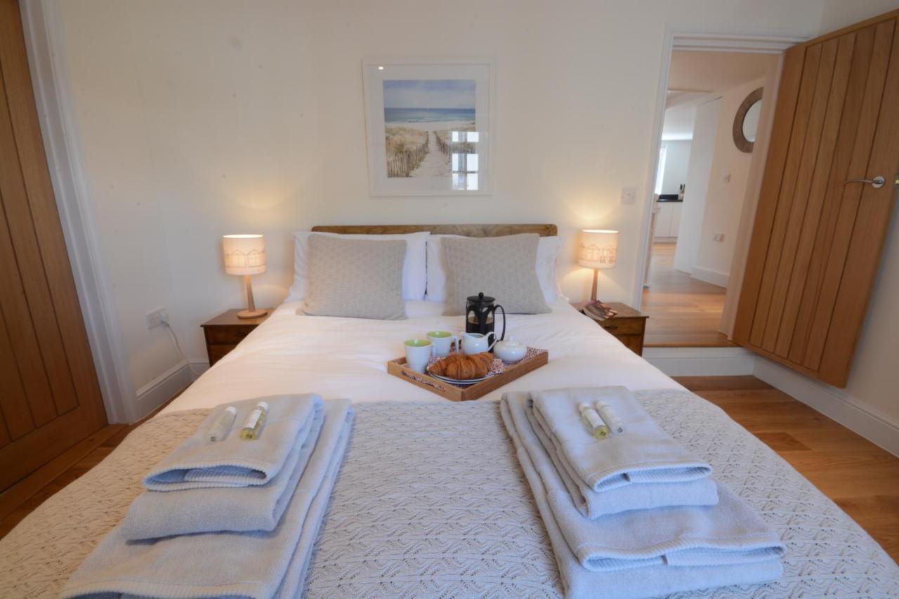 Southwold Arms Apartment ภายนอก รูปภาพ